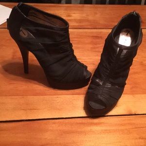 Black sheet 5inch booties